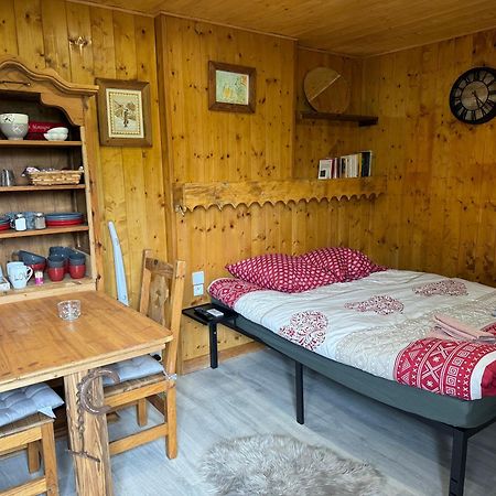 부르생모리스 Apparemment Cosy Style Savoyard 아파트 외부 사진